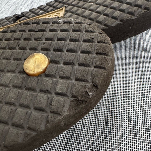 Michael Kors MK Logo Flip Flops Gold and Brown - Picture 7 of 7